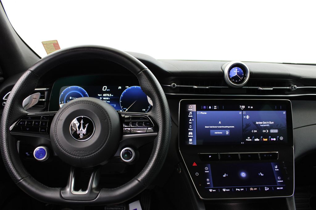 used 2024 Maserati Grecale car, priced at $38,997