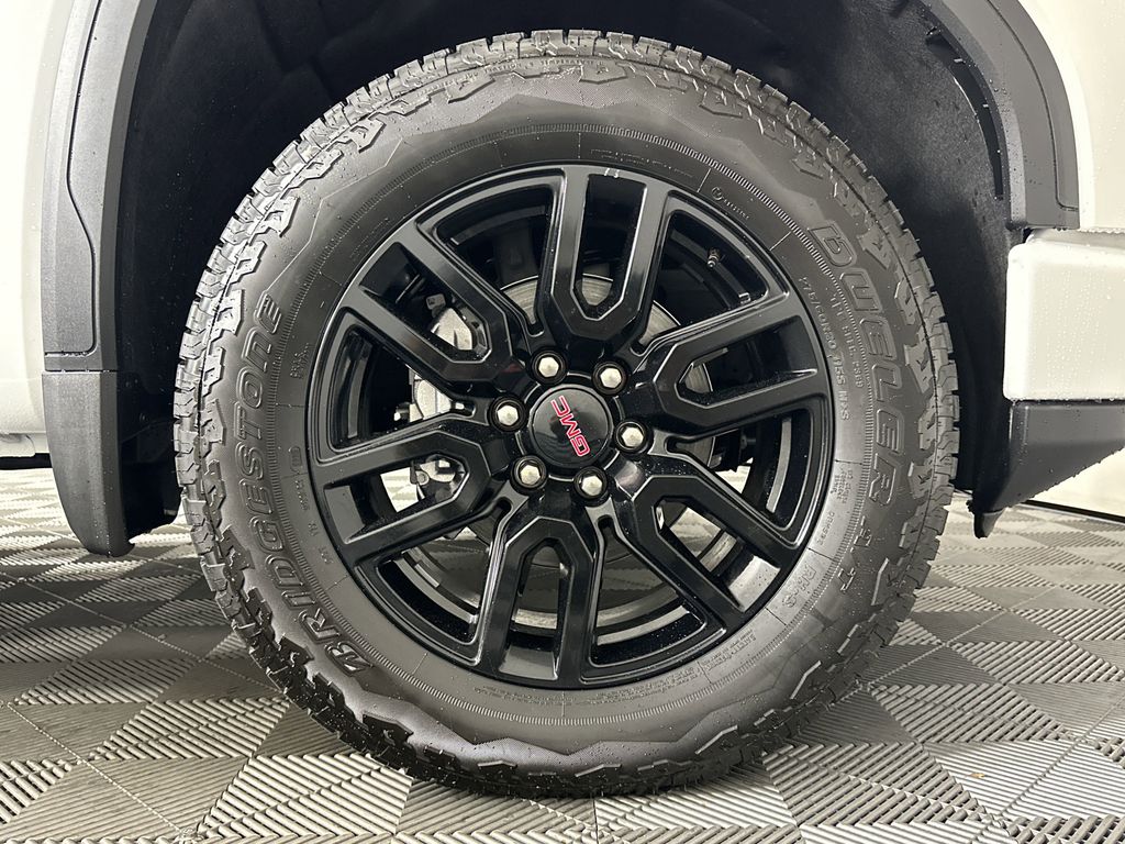 new 2025 GMC Sierra 1500 car, priced at $61,929