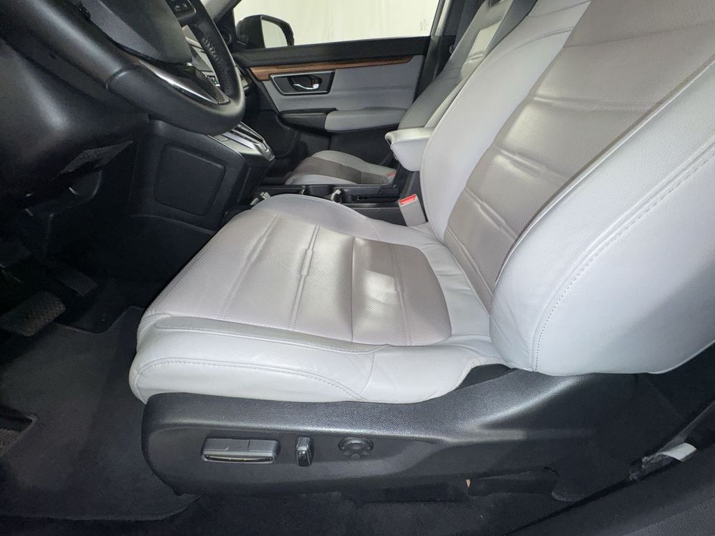 used 2018 Honda CR-V car, priced at $21,967