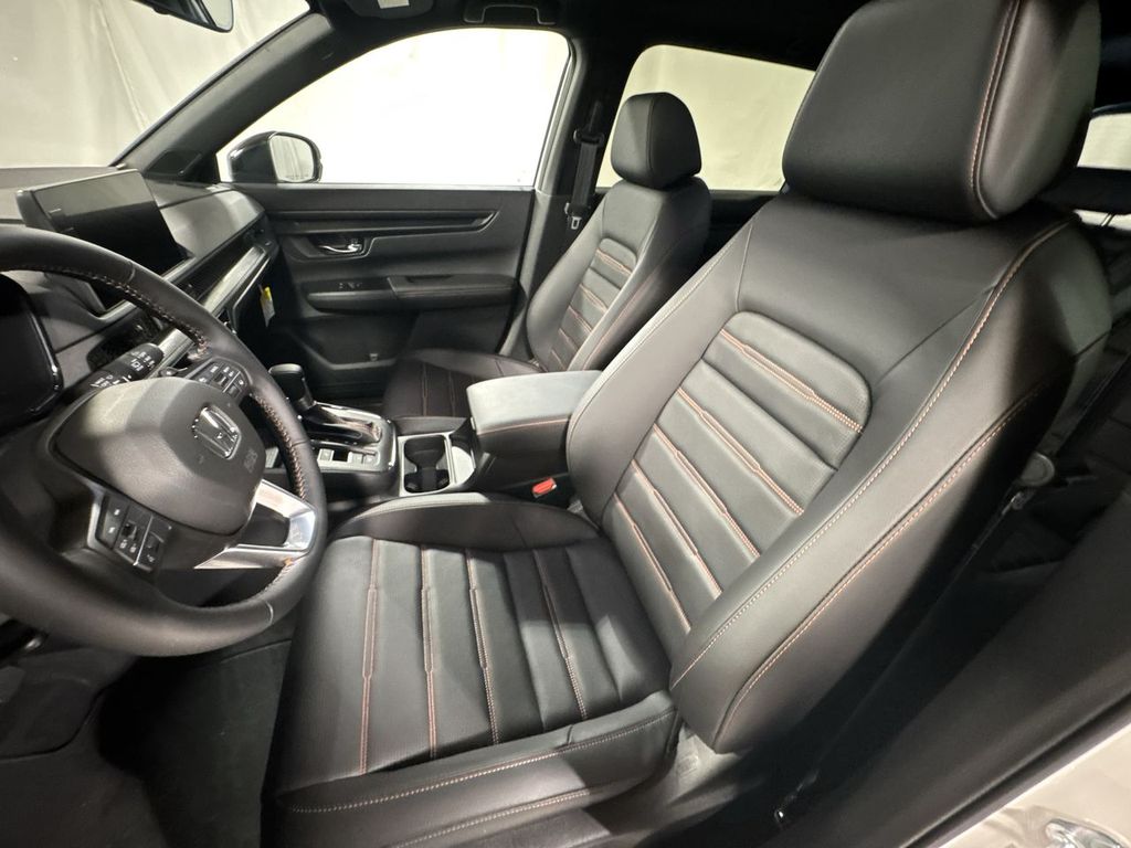 new 2026 Honda CR-V Hybrid car, priced at $42,075