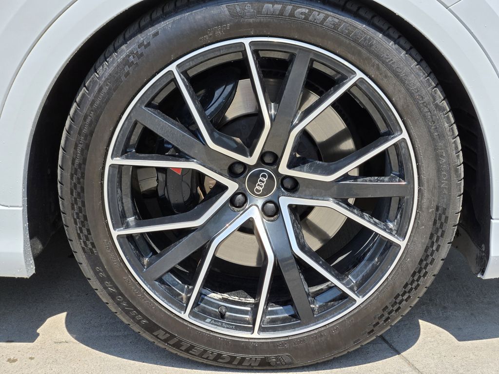 used 2022 Audi SQ8 car, priced at $60,813