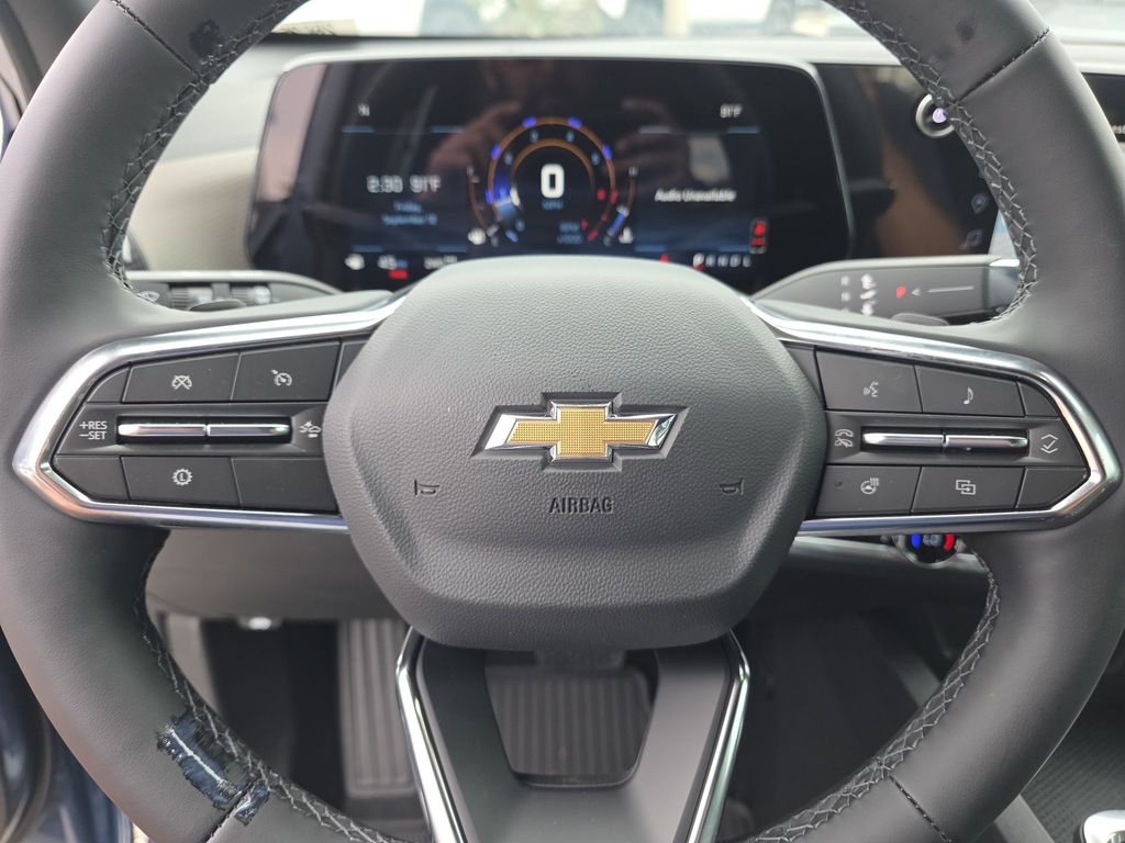 new 2026 Chevrolet Equinox car, priced at $32,641