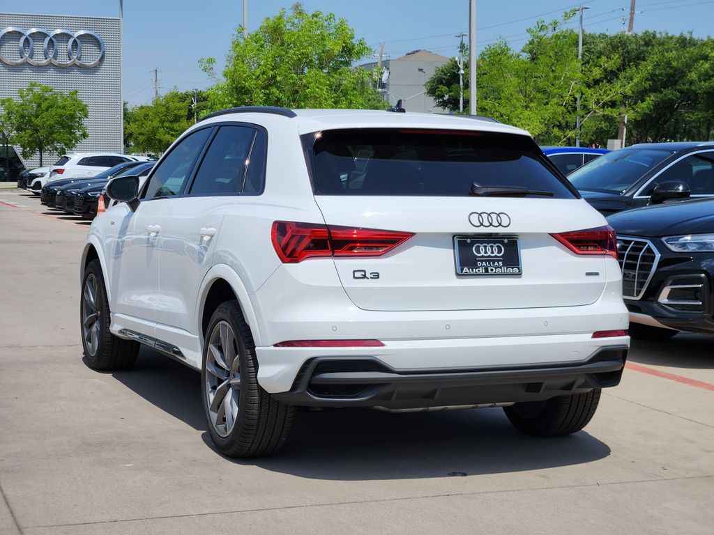 new 2025 Audi Q3 car, priced at $45,515