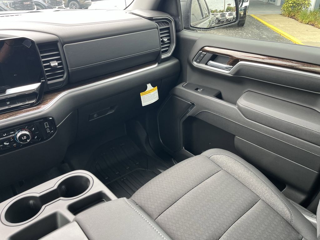new 2025 GMC Sierra 1500 car, priced at $53,790