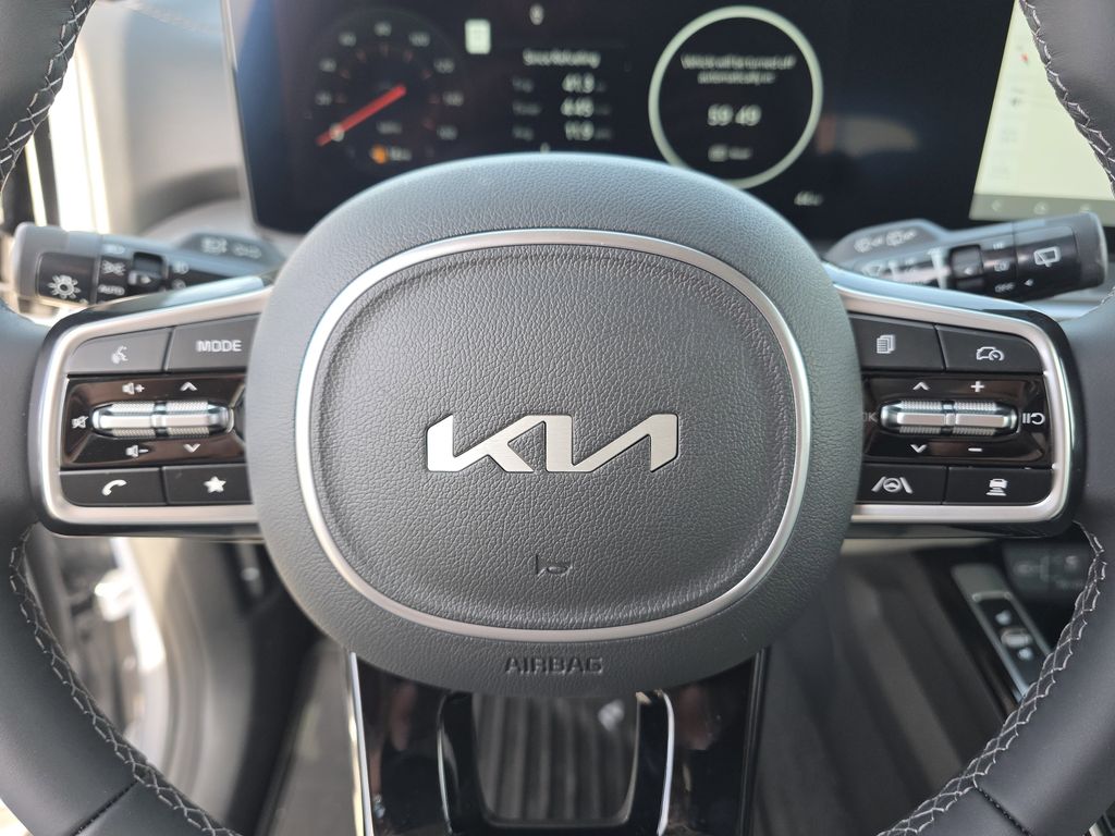 new 2025 Kia Sorento car, priced at $38,877