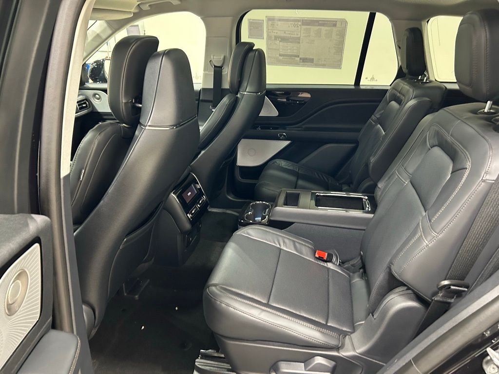 new 2026 Lincoln Aviator car, priced at $79,850