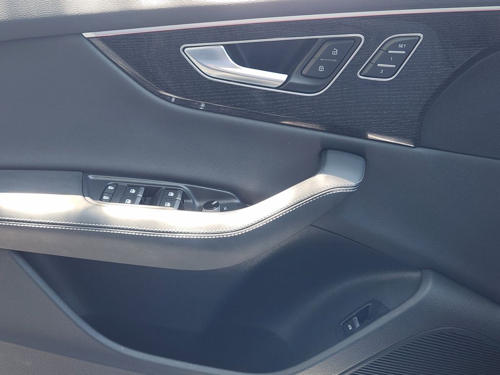 used 2022 Audi Q8 car, priced at $55,192
