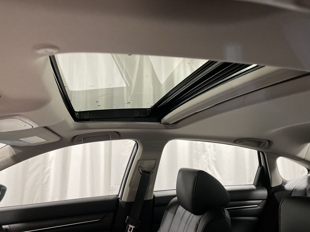 used 2022 Honda Accord Hybrid car, priced at $23,418