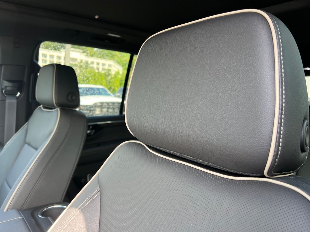 new 2025 Chevrolet Tahoe car, priced at $81,095