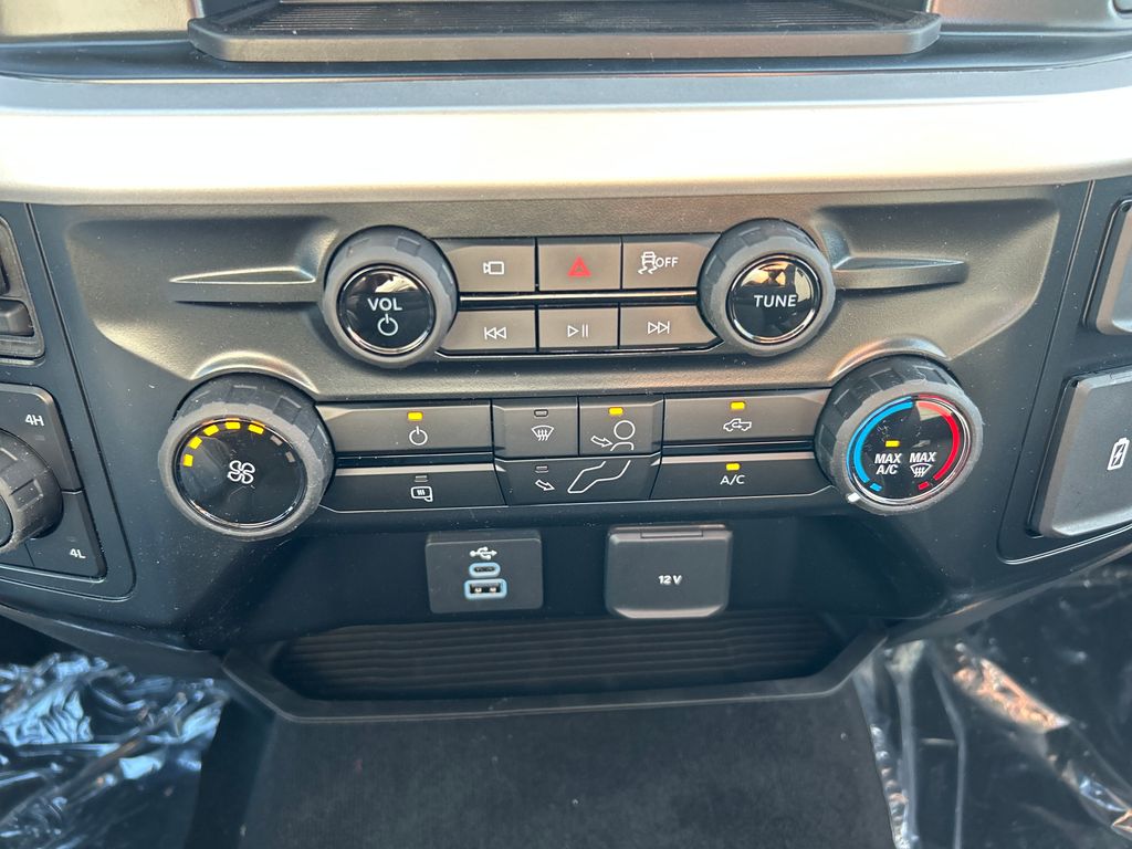 new 2025 Ford F-350SD car, priced at $52,210