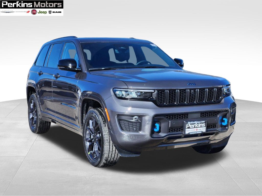 new 2025 Jeep Grand Cherokee car, priced at $56,564