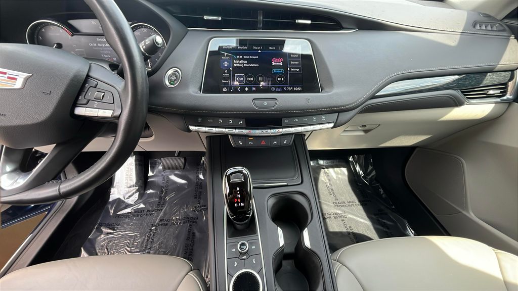 used 2020 Cadillac XT4 car, priced at $24,956