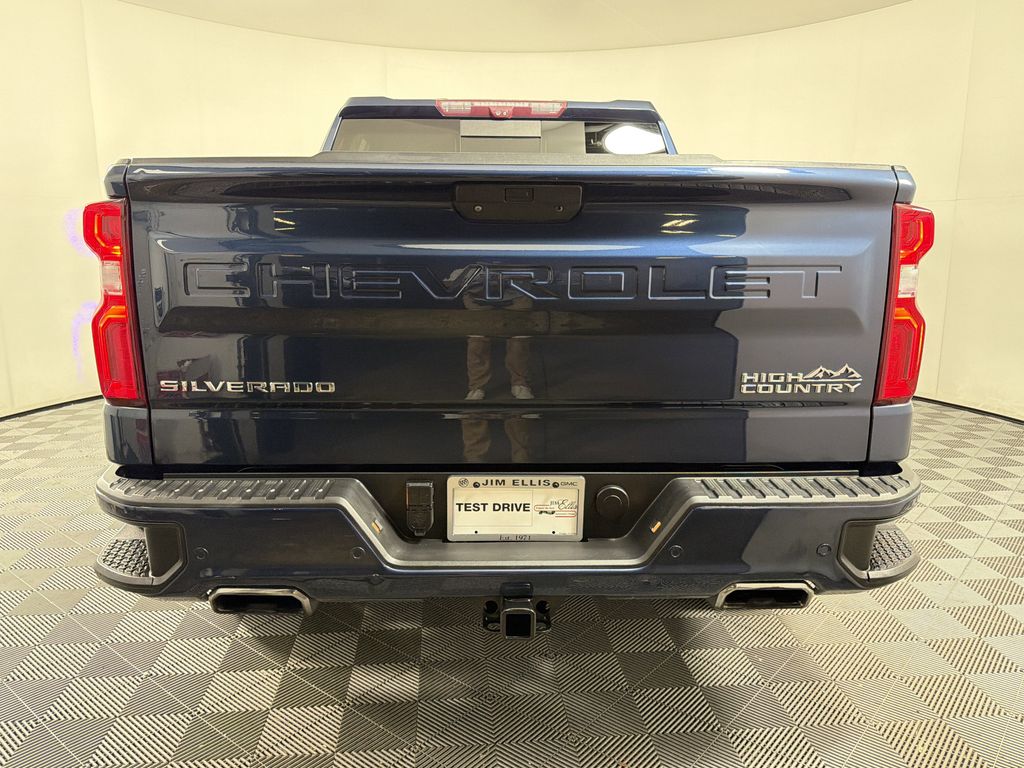 used 2021 Chevrolet Silverado 1500 car, priced at $36,555