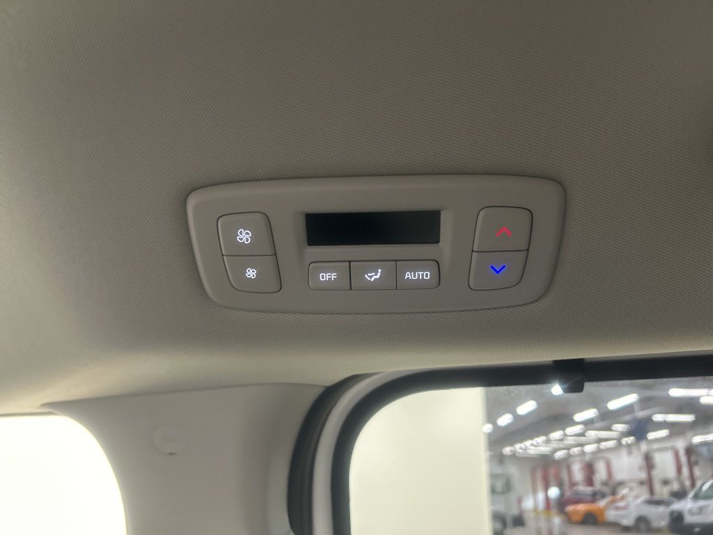 new 2026 Kia Carnival Hybrid car, priced at $43,570