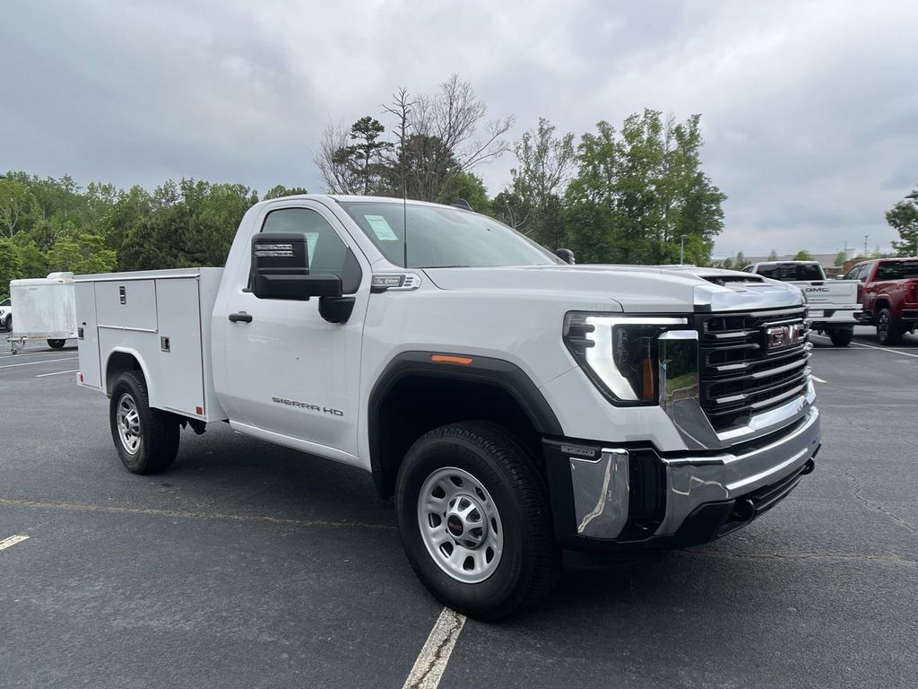 new 2024 GMC Sierra 3500HD car, priced at $42,678