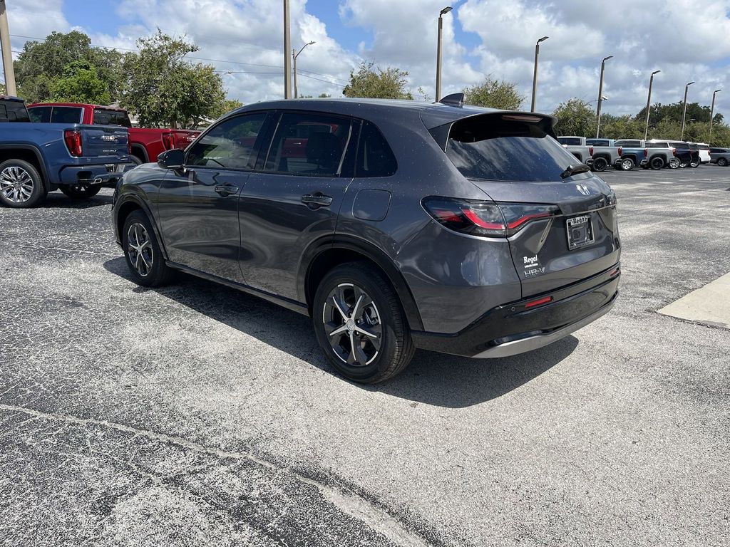 new 2025 Honda HR-V car, priced at $30,850