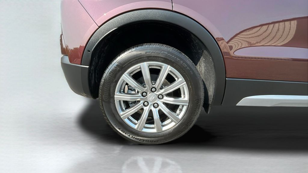 used 2022 Cadillac XT4 car, priced at $29,450