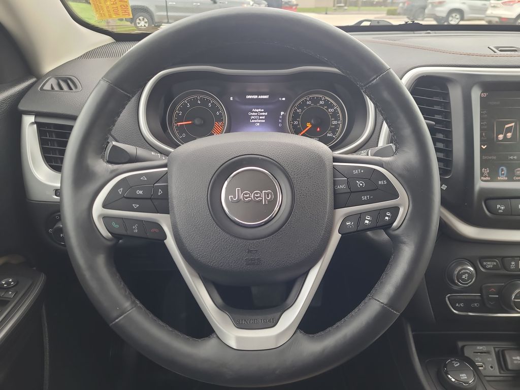 used 2015 Jeep Cherokee car, priced at $13,618
