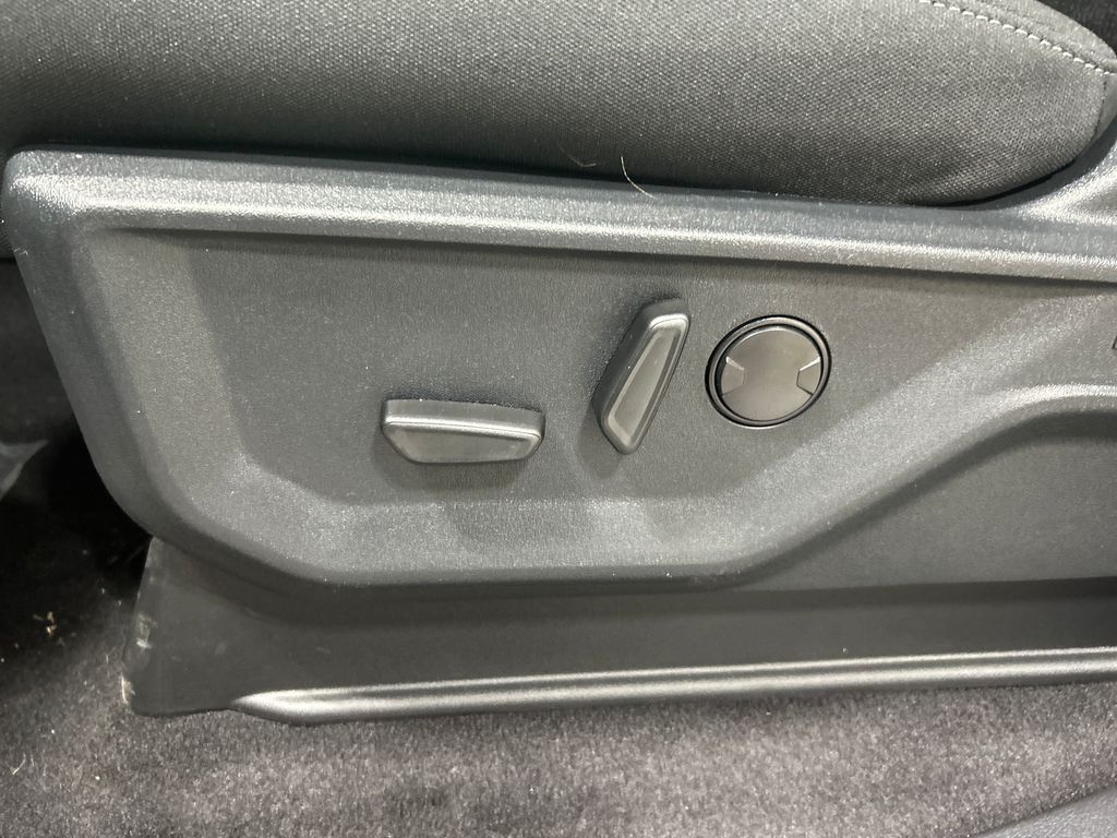 new 2025 Ford F-150 car, priced at $56,833