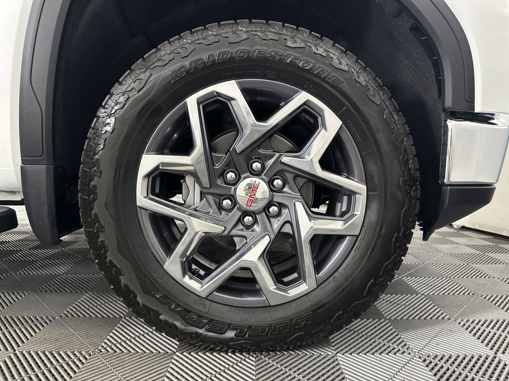 new 2025 GMC Sierra 1500 car, priced at $58,824