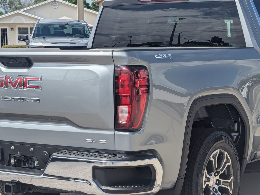 new 2026 GMC Sierra 1500 car, priced at $45,736
