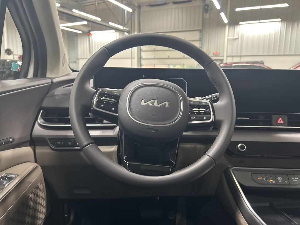 new 2026 Kia Carnival Hybrid car, priced at $48,274