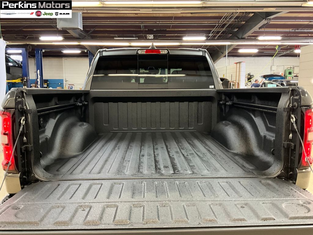 new 2025 Ram 1500 car, priced at $58,978