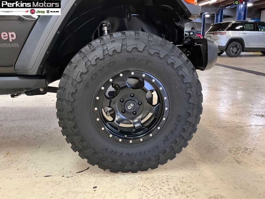 used 2019 Jeep Wrangler car, priced at $33,879