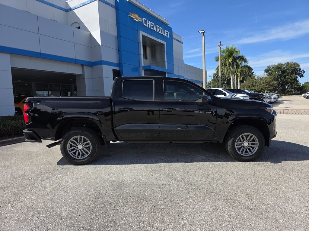 new 2026 Chevrolet Colorado car, priced at $34,900