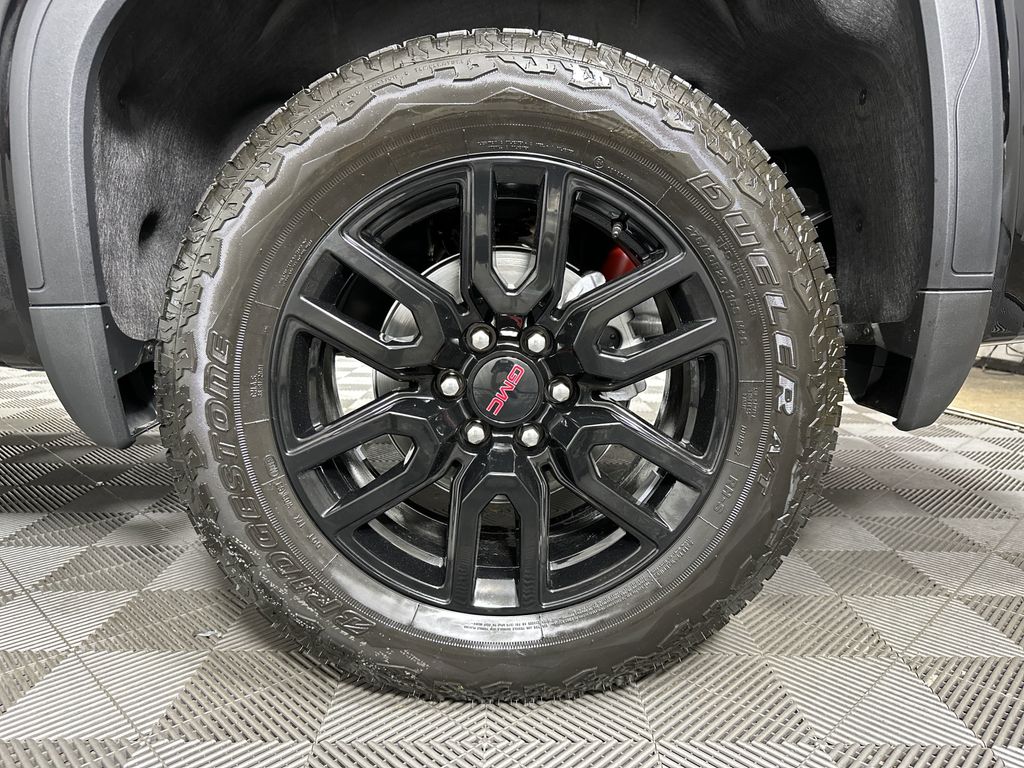 new 2025 GMC Sierra 1500 car, priced at $62,224