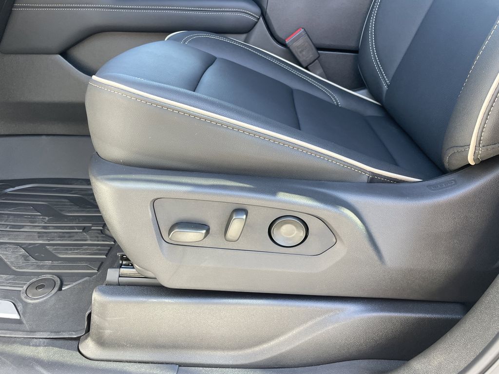 new 2026 GMC Yukon car, priced at $70,820