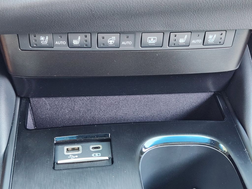 used 2025 Lexus ES car, priced at $53,711