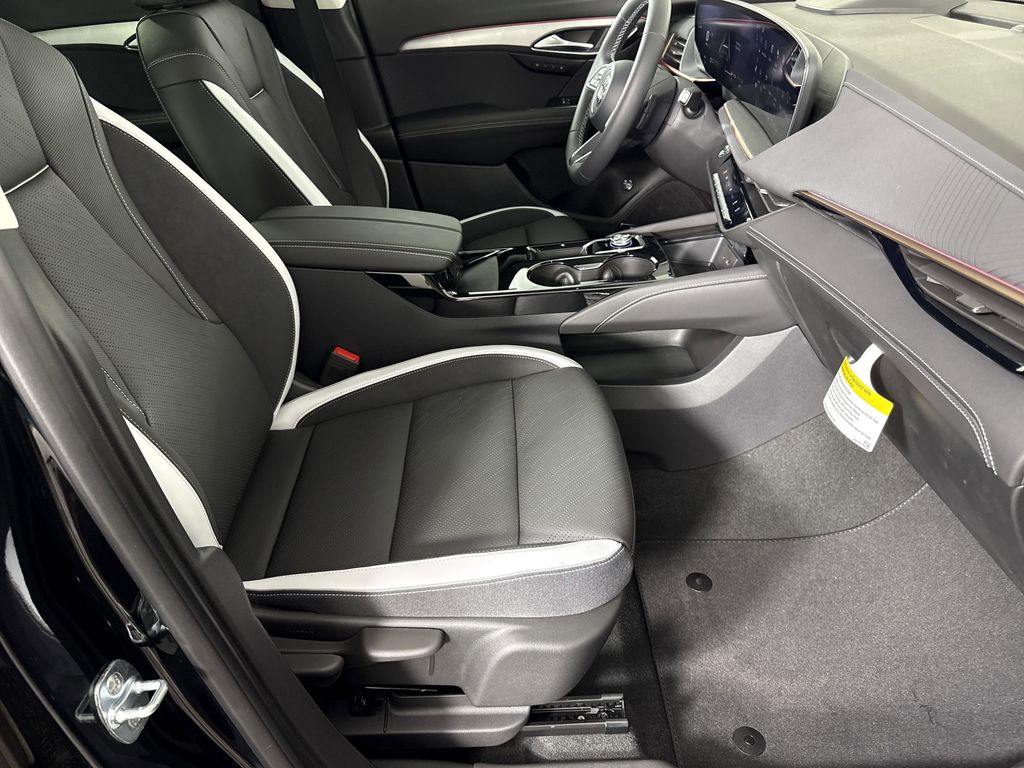 new 2025 Buick Envision car, priced at $42,235