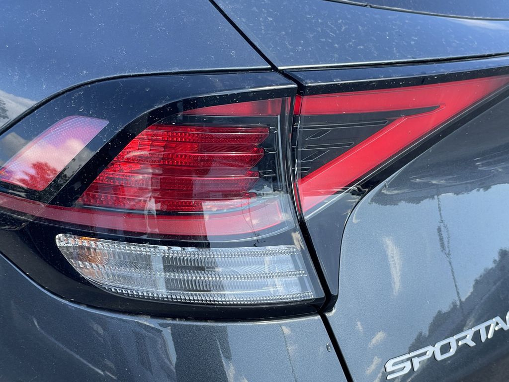 new 2025 Kia Sportage Hybrid car, priced at $28,753
