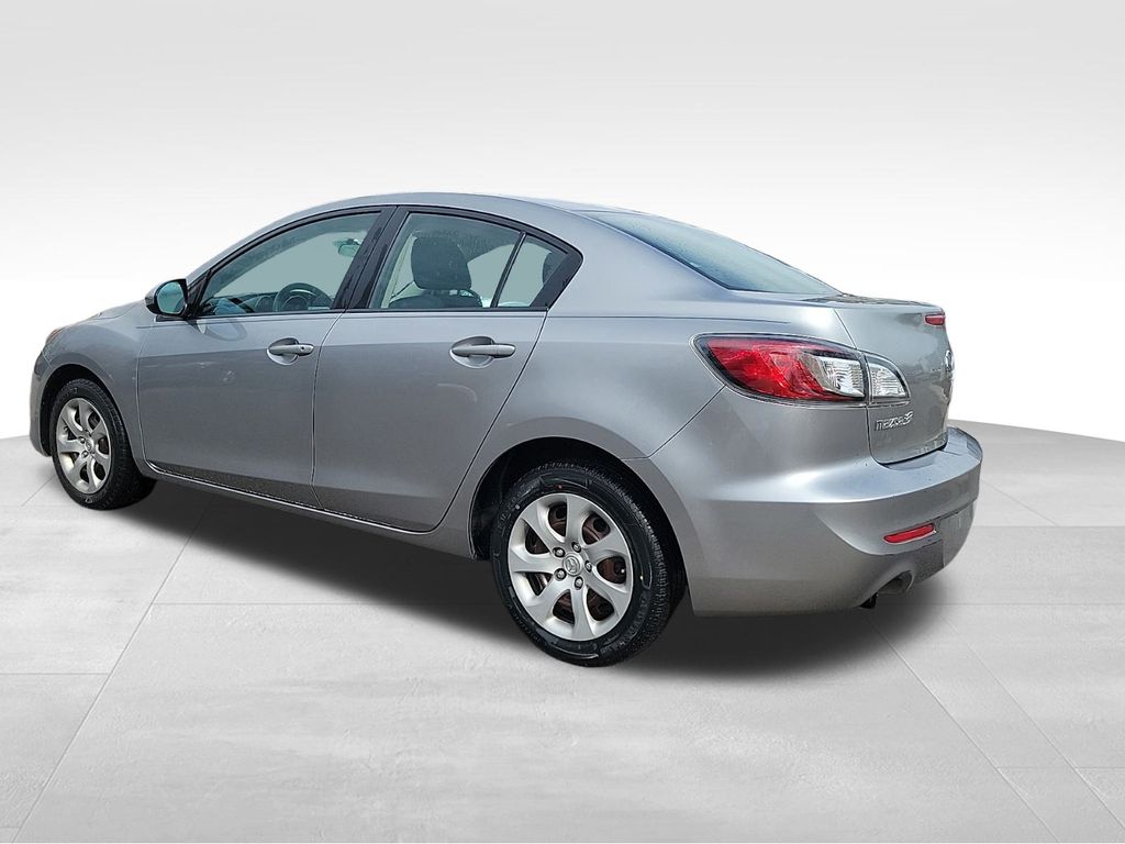 used 2013 Mazda Mazda3 car, priced at $7,340