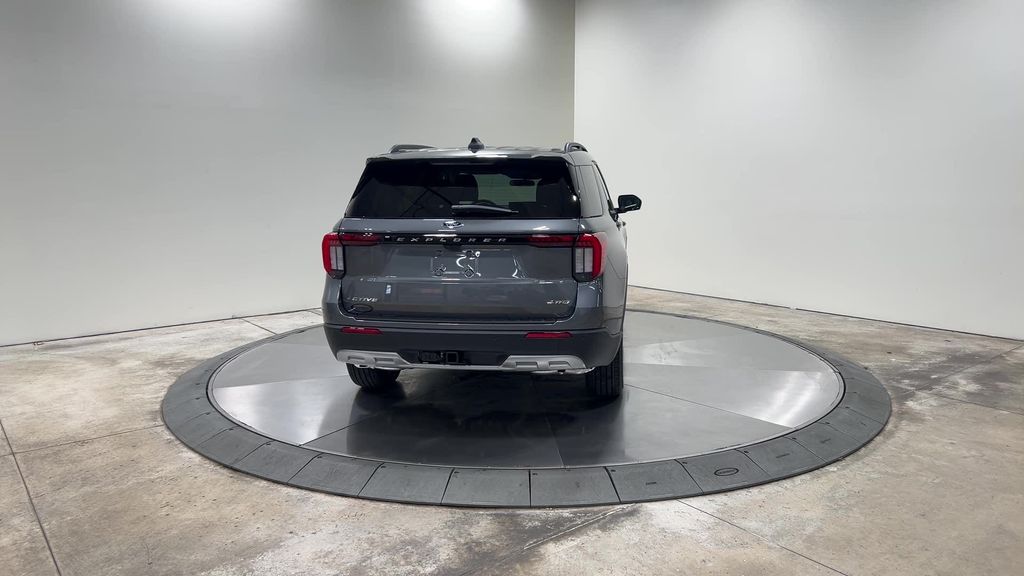 new 2025 Ford Explorer car, priced at $45,826