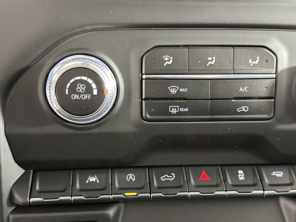 new 2025 GMC Sierra 1500 car, priced at $34,145