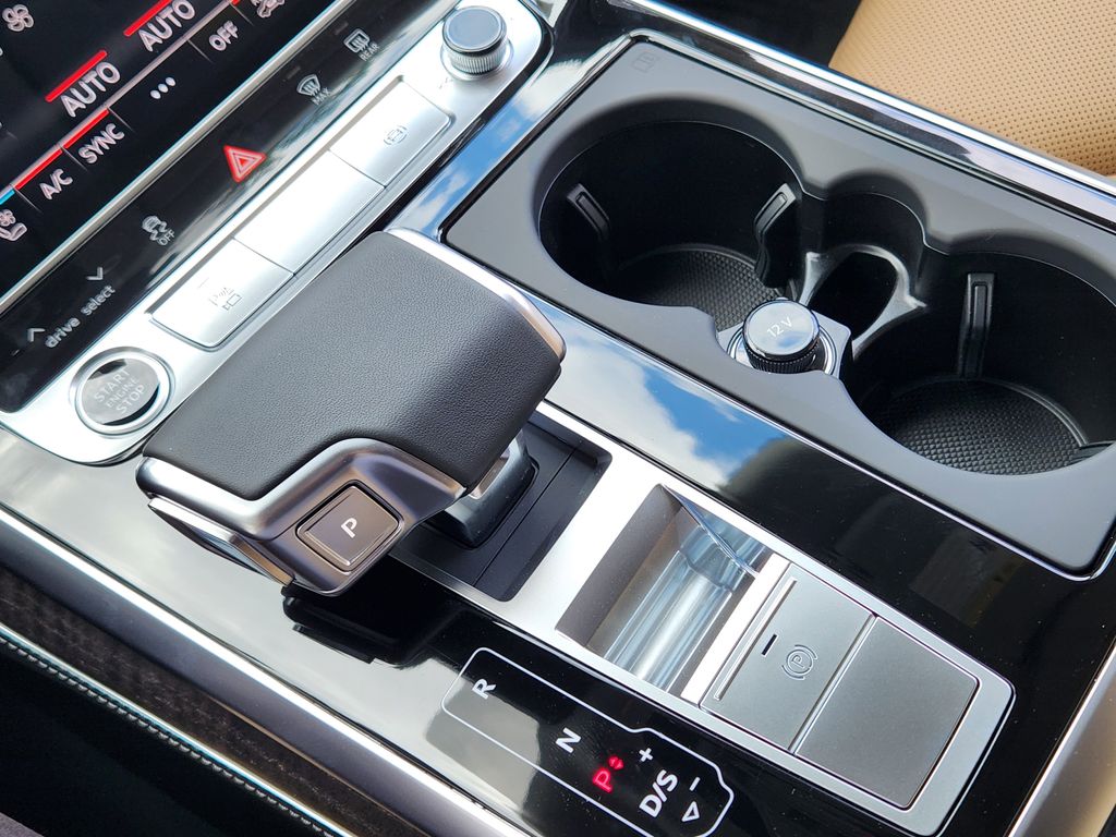new 2025 Audi Q8 car, priced at $83,365