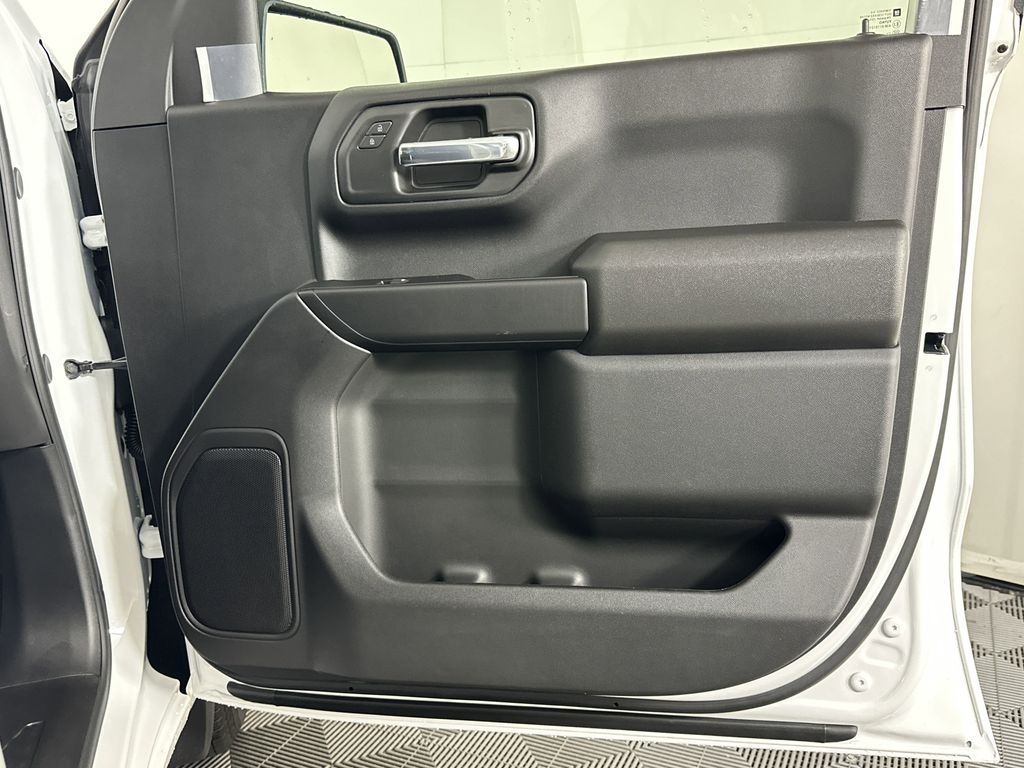 new 2025 GMC Sierra 1500 car, priced at $44,345
