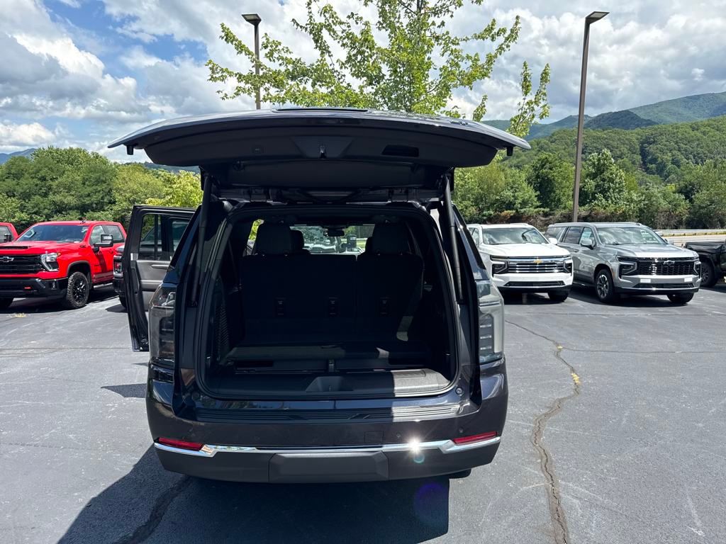 new 2025 Chevrolet Suburban car, priced at $75,380