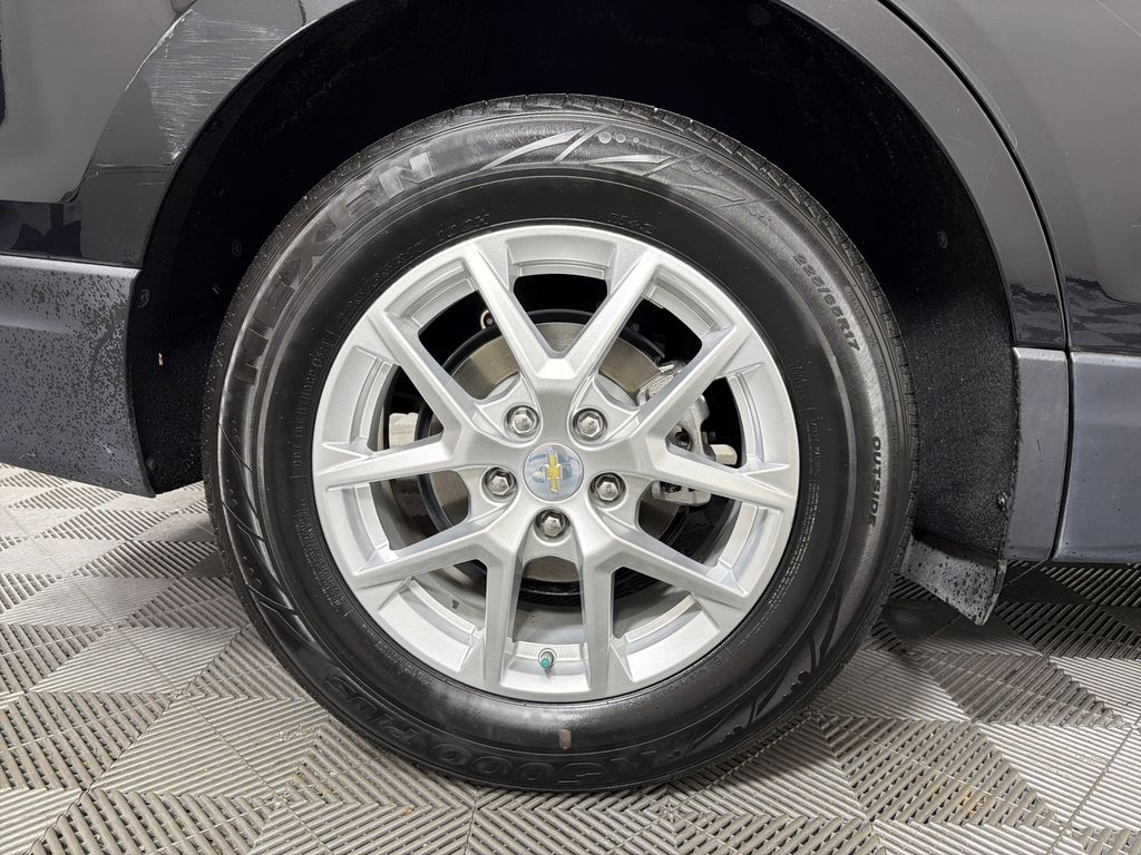 used 2022 Chevrolet Equinox car, priced at $16,498