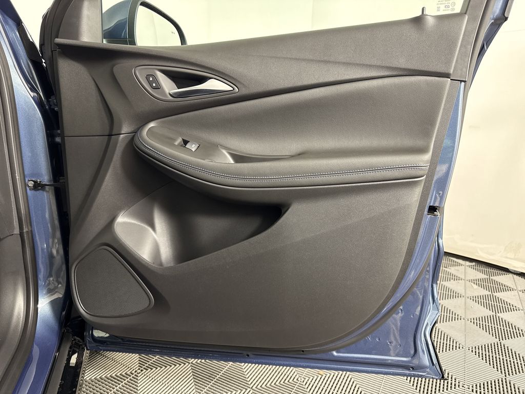 new 2026 Buick Encore GX car, priced at $29,275