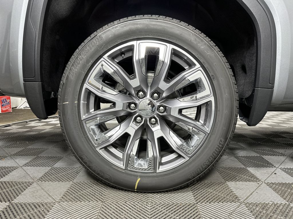 new 2025 GMC Sierra 1500 car, priced at $68,494