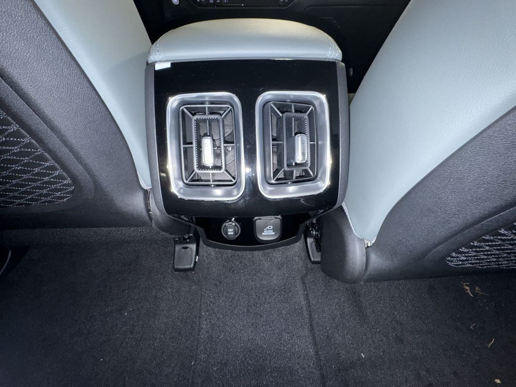 new 2025 Kia Sorento car, priced at $46,522