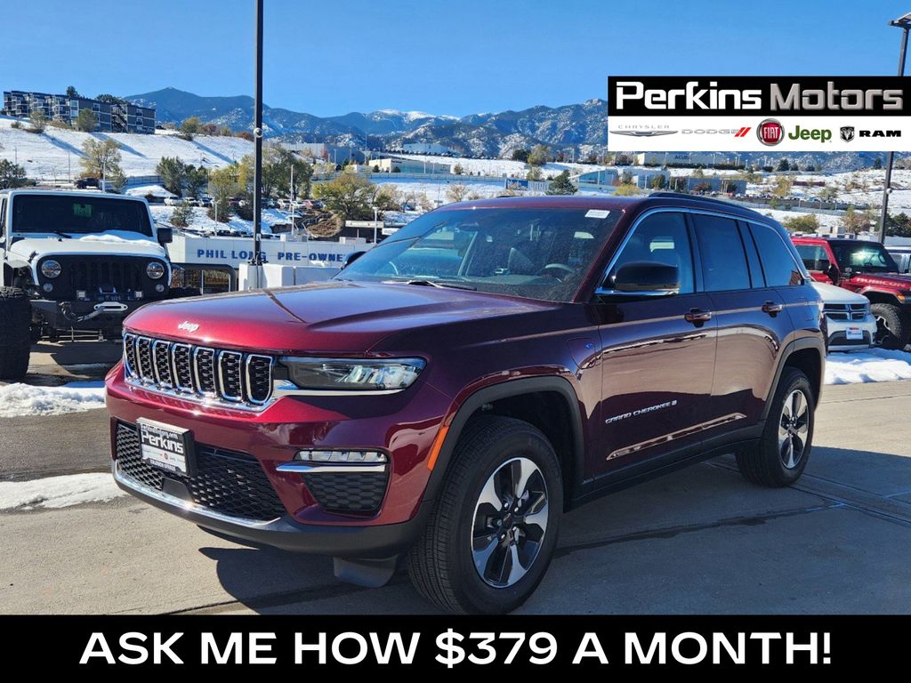 new 2025 Jeep Grand Cherokee car, priced at $48,369