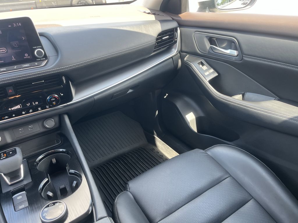 used 2023 Nissan Rogue car, priced at $23,924