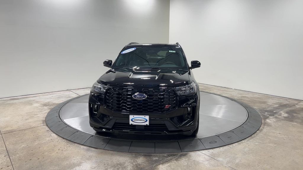 new 2025 Ford Explorer car, priced at $57,582