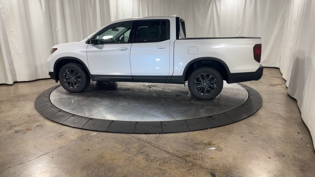 new 2025 Honda Ridgeline car, priced at $42,250