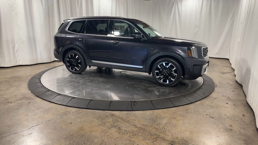 new 2025 Kia Telluride car, priced at $48,456