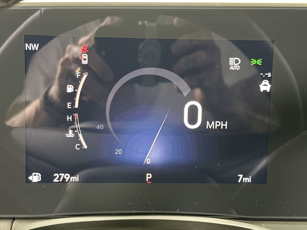 new 2025 Buick Envista car, priced at $27,375